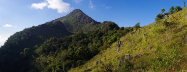 Doi Luang Chiang Dao, Chiang Mai, Tayland yolu üzerindeki panorama manzarası.