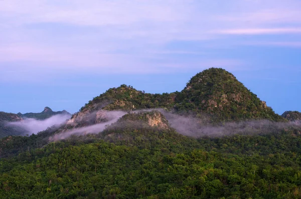 Beautiful Scenery Morning Fog Mountains Golden Chedi Viewpoint Wat Tham — Stock Photo, Image