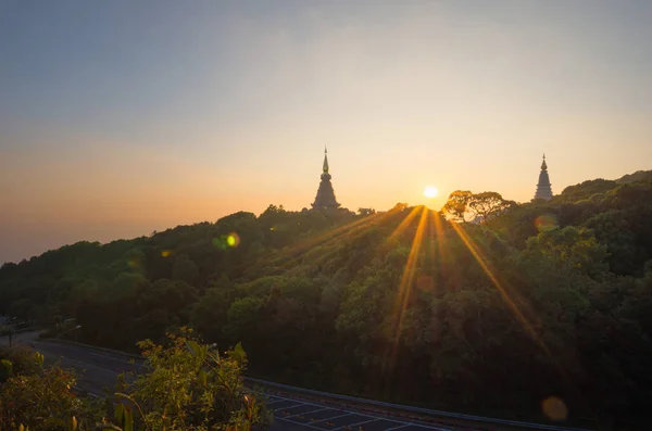 Nad Świętą Pagodą Parku Narodowym Doi Inthanon Chiang Mai Tajlandia — Zdjęcie stockowe