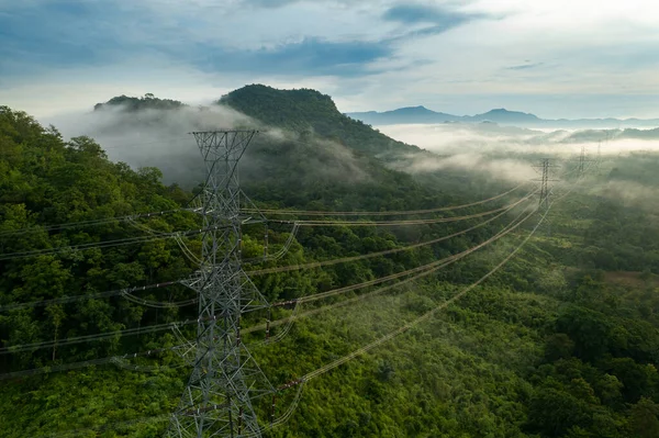 Ранкова Сцена Високих Гірських Лісах Електричним Пілоном Pang Puay Mae — стокове фото