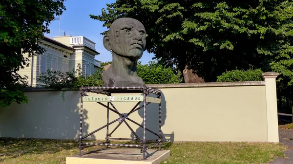 Antonio Ligabue Self Portrait Sculpture Bronze Gualtieri Reggio Emilia Emilia — Stock Photo, Image