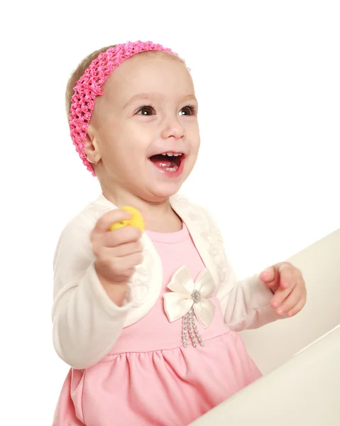 Happy smilende baby spædbarn i studiet, på en hvid baggrund - Stock-foto