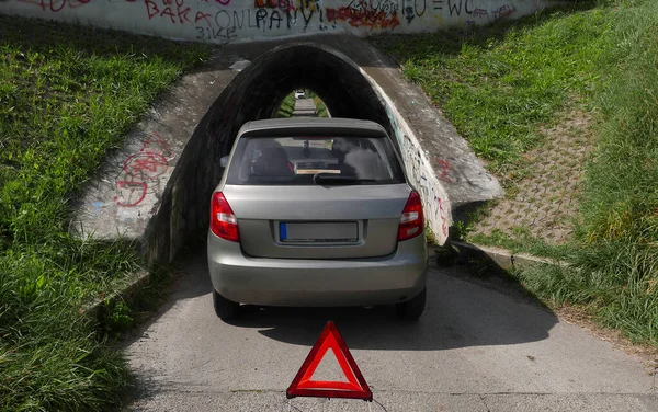 Сломанная Машина Туннеле — стоковое фото
