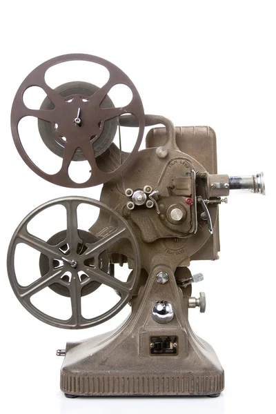 Stary projektor filmowy na białym tle — Zdjęcie stockowe