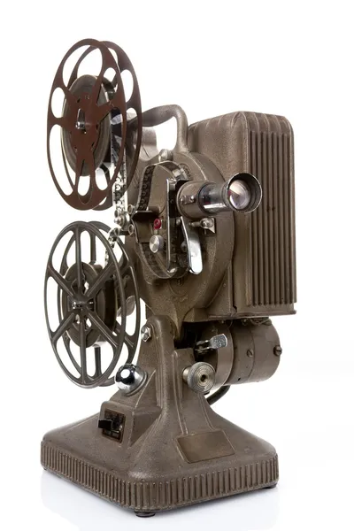 Oude filmprojector geïsoleerd op wit — Stockfoto