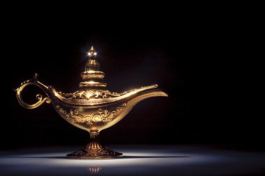 Aladdin's cin lamba siyah sihir