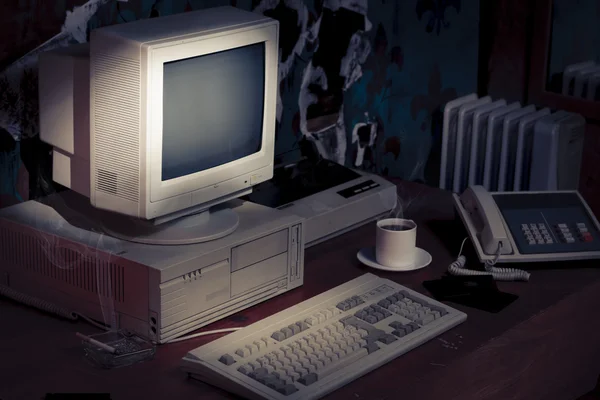 Dramatic lighting image of an old, vintage workspace — Stock Photo, Image