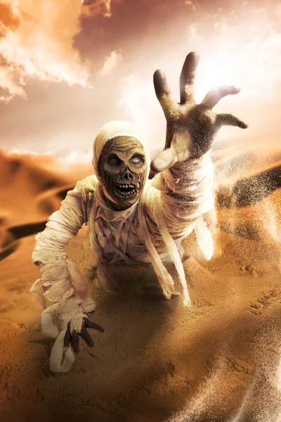 Scary mummy — Stockfoto