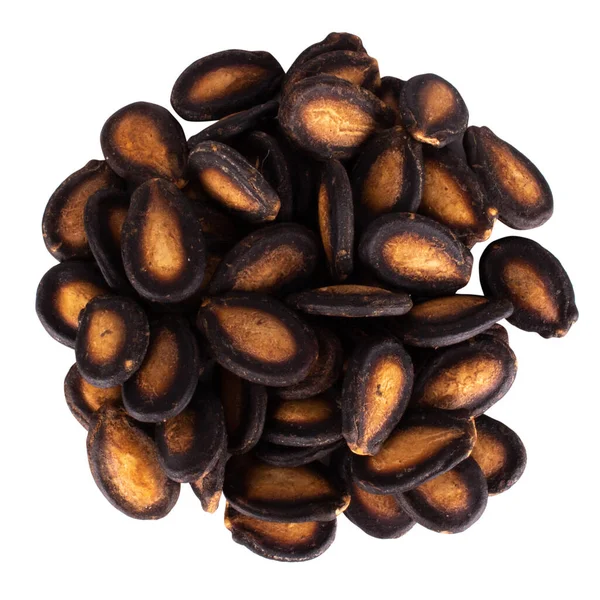 Karpuz tohumları beyaz arkaplanda izole edilmiş..