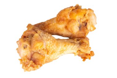 Beyaz arka planda kızarmış tavuk budu..