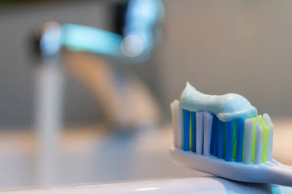 Toothbrush Closeup Bathroom Toothpaste Water Clean Care — Stock Photo, Image