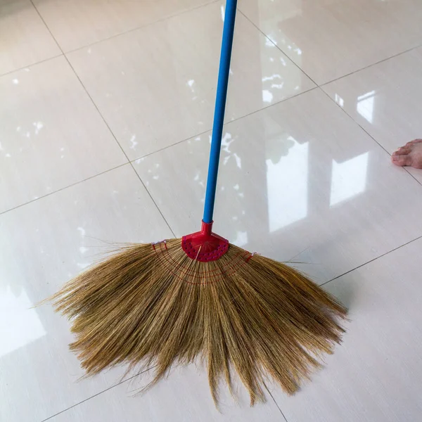 Σκούπα Πάτωμα Καθαρό Εργαλείο Οικιακές Εργασίες — Φωτογραφία Αρχείου