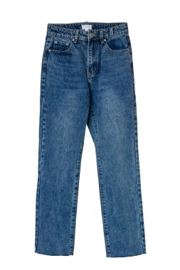 Kot pantolon izole. Modaya uygun mavi kot pantolon ya da beyaz arka planda izole edilmiş pantolon. Kesme yolu. Yaz ve sonbahar modası. Ön görünüm.