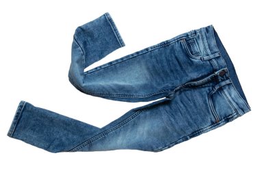 Kot pantolon. Modaya uygun mavi kot pantolon ya da beyaz arka planda izole edilmiş erkekler için pantolon. Çocuklar yaz ve sonbahar modası. Ön görünüm.