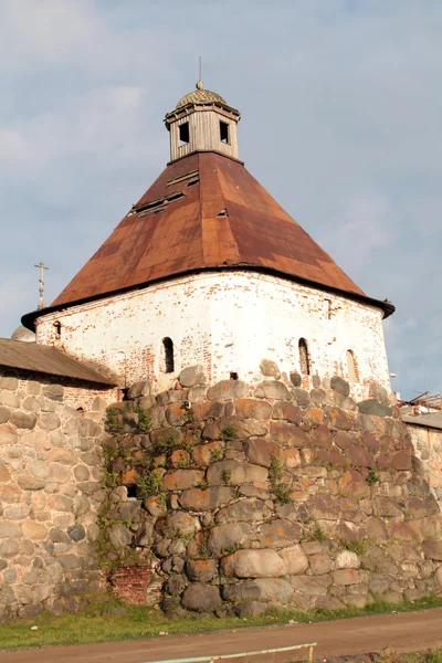 Solovecké klášter. Uspenskaya (předpoklad) věž — Stock fotografie