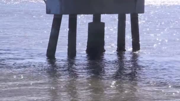 Pilones de puente — Vídeos de Stock