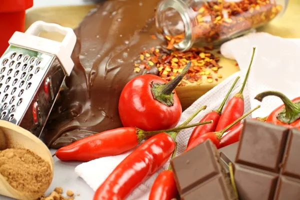 Chillies And Chocolate — Stock Photo, Image