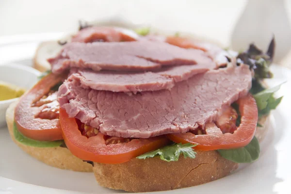 Sándwich de carne en conserva — Foto de Stock