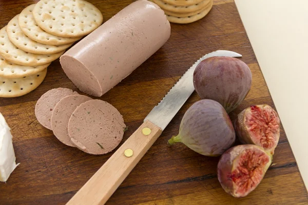 Liverwurst And Figs — Stock Photo, Image