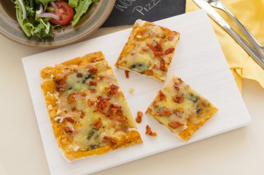 Pesto Marguarita Pizza