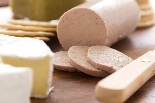 Liverwurst and Camembert — Stock Photo, Image