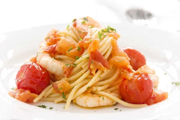 Gamberetti e Spaghetti — Foto Stock