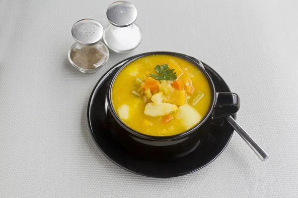 Sopa de legumes saudável — Fotografia de Stock