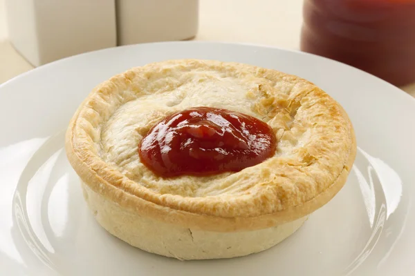 Aussie Meat Pie — Stock Photo, Image