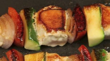tavuk kebap yemek