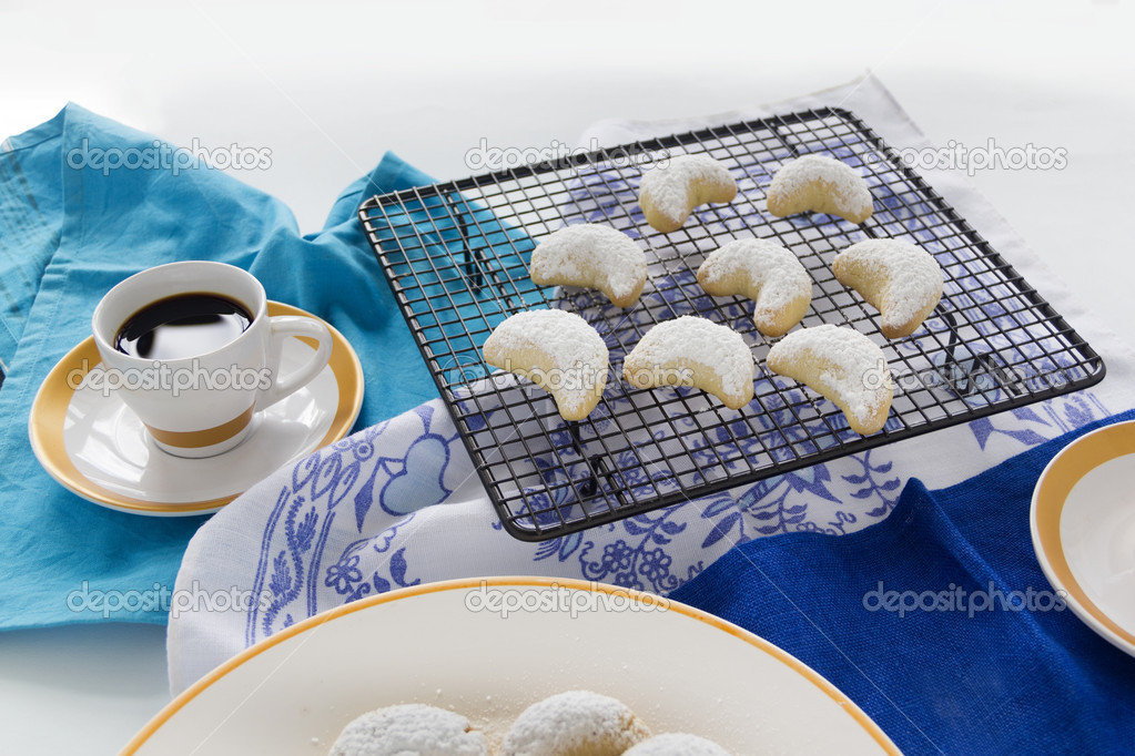 Greek Kourabiedes