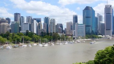 Brisbane şehir