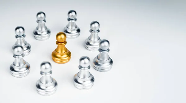 Golden Pawn Chess Piece Standing Middle Silver Pawn Chess Pieces — Stock Photo, Image