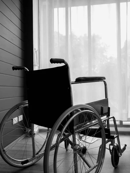 Back View Empty Black Wheelchair Wall White Curtain Glass Window — Zdjęcie stockowe