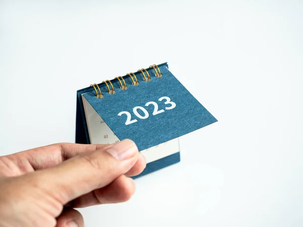 Ξεκινήστε Νέους Στόχους Ευτυχισμένο 2023 2023 Έτος Μικρό Μπλε Ημερολόγιο — Φωτογραφία Αρχείου