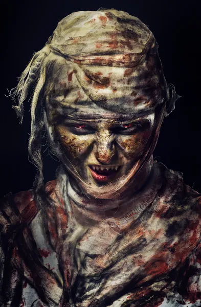 korkunç anne portresi