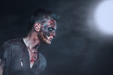 ay ışığında zombi