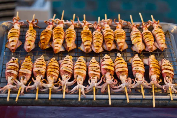 Roasts squid in roasts stove — Stock Photo, Image