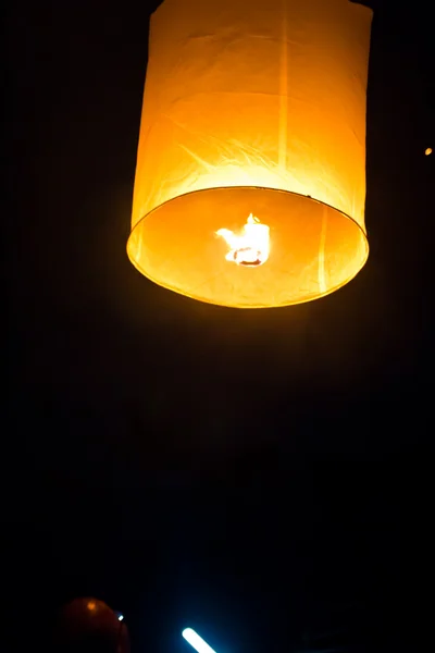 Festivalul felinarelor Sky, Thailanda, Loy Krathong și Yi Peng Festiva — Fotografie, imagine de stoc