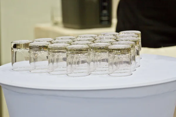 Empty glasses in restaurant — Stock Photo, Image