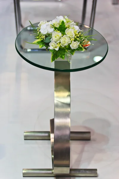 Bloemen voor de tafel — Stockfoto