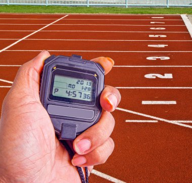 Atletizm sahasında Stopwatch