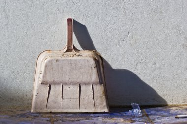 küçük plastik ve kürek