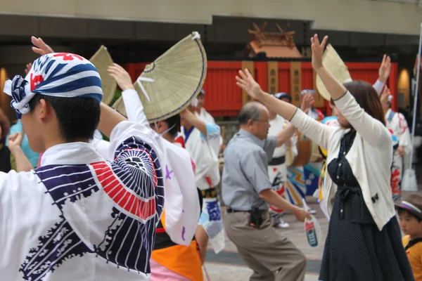 TOKYO, JAPAN-JUNE 2: Fukuro Matsuri festival in Ikebukuro. Conte — Stock Photo, Image