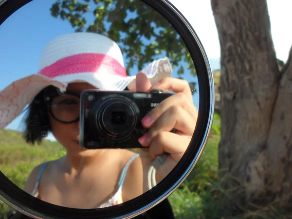 Engraçado jovem mulher — Fotografia de Stock