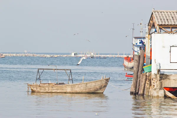 钓鱼船在安达曼海泰国 — 图库照片