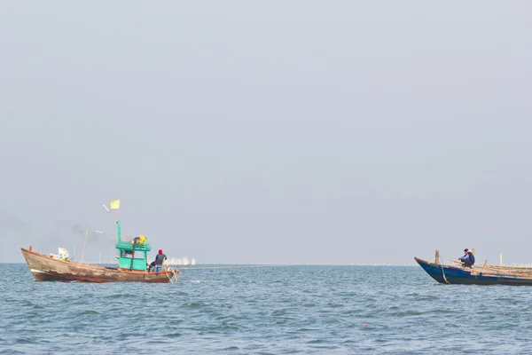 Barco da baía zean do estrondo, tailândia — Fotografia de Stock