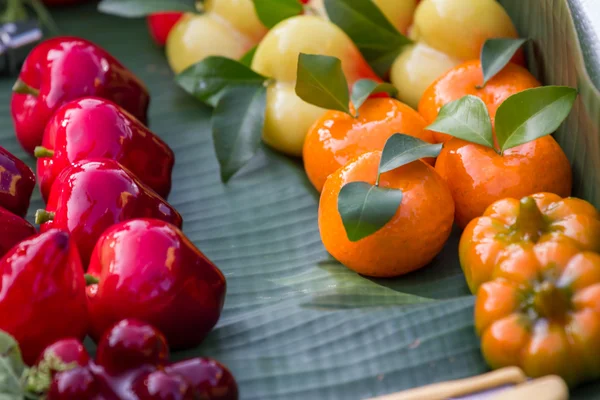 Thajském stylu marcipán ovoce — Stock fotografie