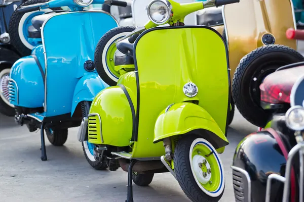 Modern classic scooter at thailand — Stock Photo, Image