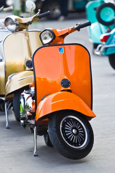 Moderno scooter classico in Thailandia — Foto Stock