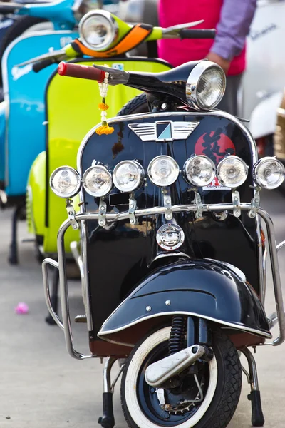 Modern classic scooter at thailand — Stock Photo, Image